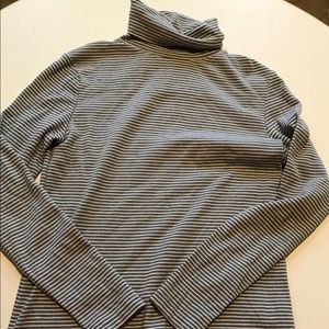 Striped Turtle Neck Gray and White